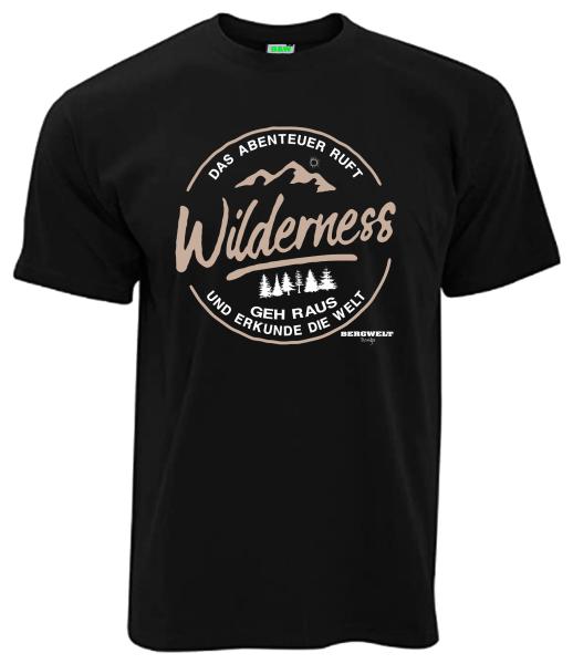 Wilderness Das Abenteuer ruft | T-Shirt, Brustdruck mittig